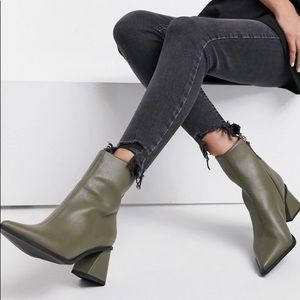 NWT Topshop Olive Bronx Pointed Toe Booties!